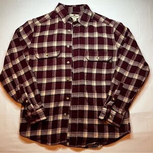 Woolrich Flannel Shirt Men’s M Burgundy Plaid Heavyweight Button Front Outdoor